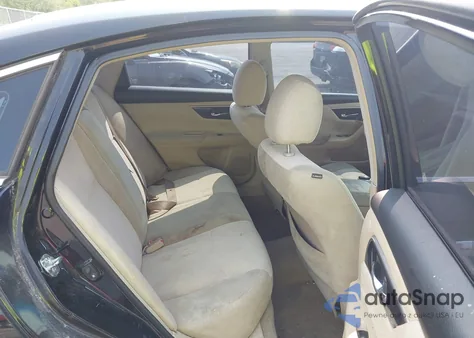 2013 Nissan Altima 2.5 S z USA, uszkodzony, nr VIN 1N4AL3AP9DN565970